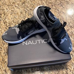 Nautica tennis shoes